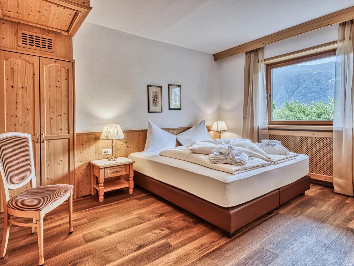 Hotel Traubenheim Tirolo Exterior photo